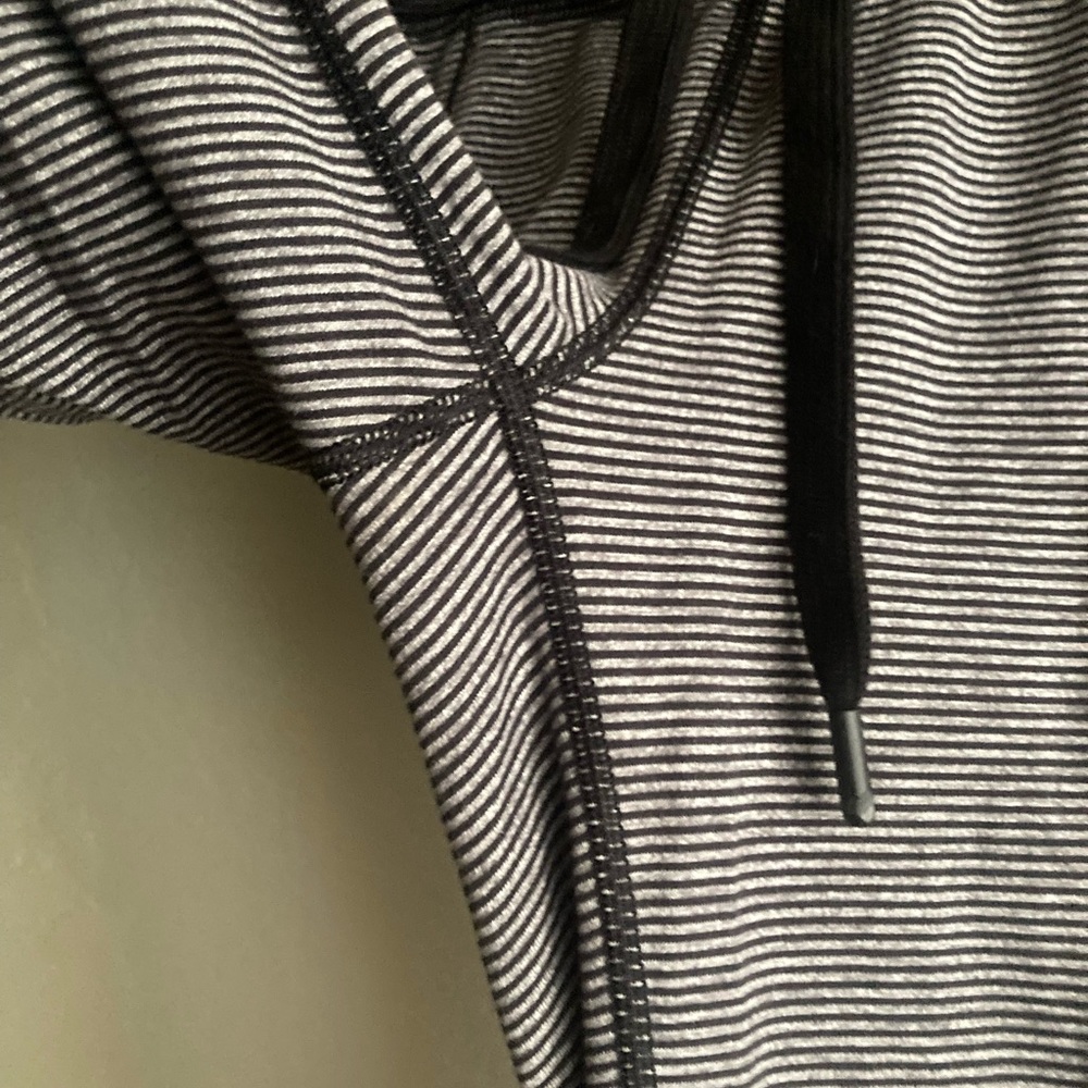 Lululemon RARE Base Runner Pant - Picture 9 of 11